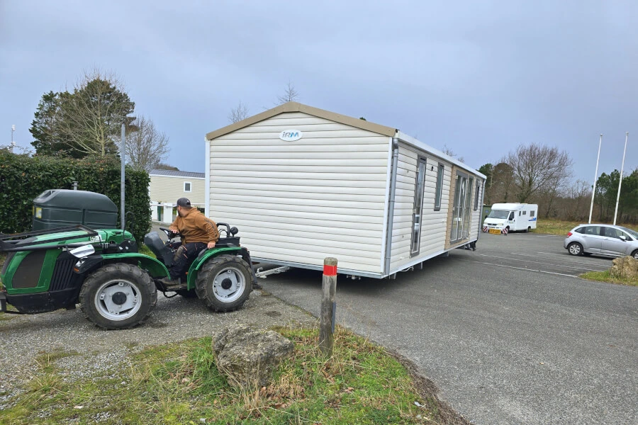reapre-mobil-home-sortie-mobil_home_calage-raccordement-nouvelle-aquitaine-900×600